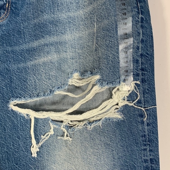 American Eagle Blue Distressed 90’s Boyfriend Jeans Long High Rise NWT - Picture 6 of 13